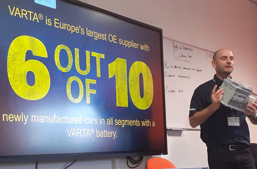 Ashley Craig, from VARTA AG batteries technical sales team, has been speaking to engineering students about the company and the batteries which the students use at the Sutton-in-Ashfield engineering centre throughout their studies.