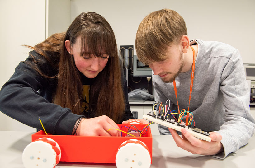 Learn to work on circuits with exciting activities. 