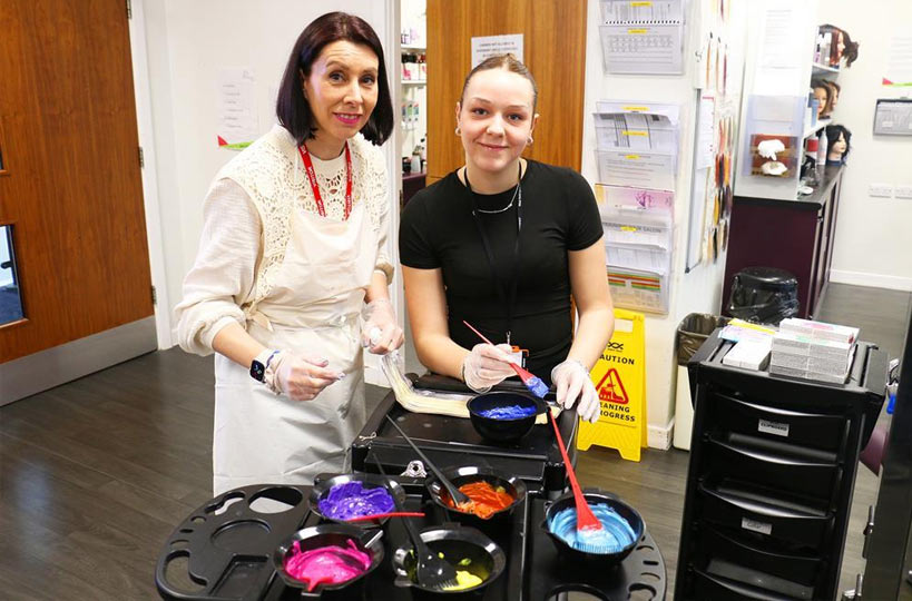 Guest Marie Hall presented the Nikki Cliff inspired holographic hair techniques to students.