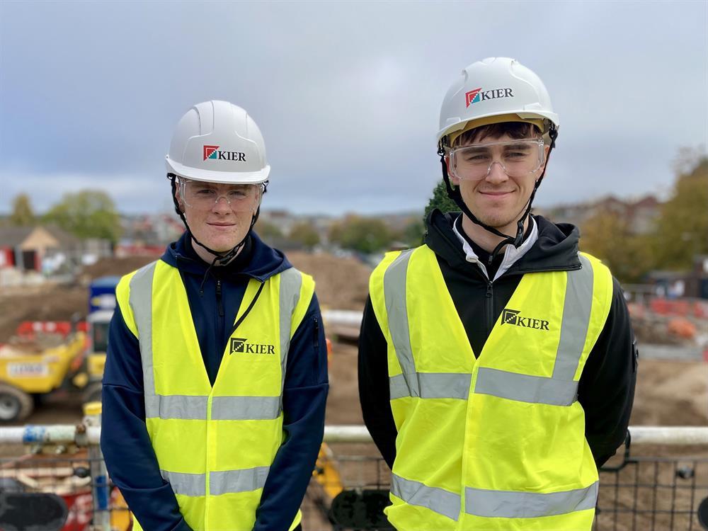 Niall (left) and Liam are gaining hands-on experience in construction and project management on the Mansfield Community Diagnostic Centre scheme.